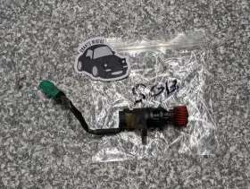 M526-17-400a Mazda M526-17-400 99-05 Miata Oem Speedo Speed Sensor Gear 4.1 4.3 Red 22 Tooth