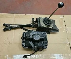 W198 Mercedes-benz W128 W188 W189 W108 Manual Transmission Floor Shifter Assembly / Forks Top Plate