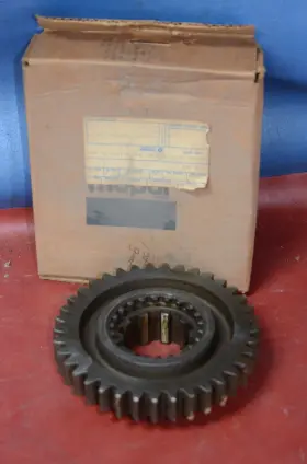 1664322 Mopar Nos 1956-1968 Dodge Truck Np420 4 Spd Trans 37t 1st And Reverse Gear