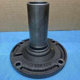 Mopar 2801892 Nos A833 4-speed 18-spline Front Bearing Retainer 5310979