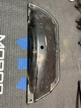 Mopar 2843812 66-76 Small Block 4-speed 10.5 Inch Bellhousing Inspection Cover