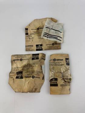 Mopar 4094830 Seal Lot Of 3
