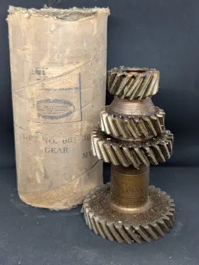 661302 Mopar Nos 1935-39 Chrysler Dodge Plymouth Desoto 3 Speed Transmission Cluster Gear