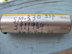3911964 Muncie G.m. M330 H.d 3 Speed Transmission Used Reverse Shaft 2 And 13/16 Inch Long