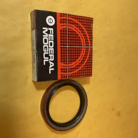 473204 National Oil Seals Nos Trans Case Output Shaft Seal F S 473204 National Oil Seals Nos Trans Case Output Shaft Seal F S