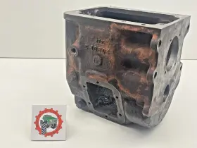 C-18894 New Process Ford F600 Np435 Transmission 2wd Bare Case C-18894 New Process Ford F600 Np435 Transmission 2wd Bare Case