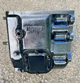 Ft66-ft92 New Process Gear Npg C96391 Ford Np435 Transmission Manual 4x4 Case Housing C-96391 435