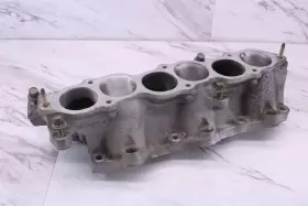 14003-am610 Nissan 03-06 350z 03-07 G35 Coupe Vq35de Fuel Rail Tube Damper Pipe Mount Oem