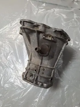 Fs5w71b Nissan F4w71b Datsun F4w71b/fs5w71b L24/l26/l28 Bell Housing 240z 280z