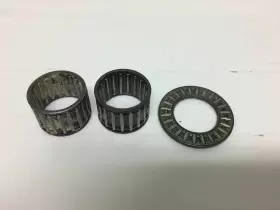 999.201.012.00 Oem 901.201.012.00 Porsche 911 915 Transmission Reverse Idler Shaft Bearing Set 999.201.012.00 Oem 901.201.012.00 Porsche 911 915 Transmission Reverse Idler Shaft Bearing Set