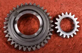 915.302.902.39 Porsche 911 Carrera Hx 915 Gear Set 18 33 1.833 Rs 2nd Euro Row 911sc