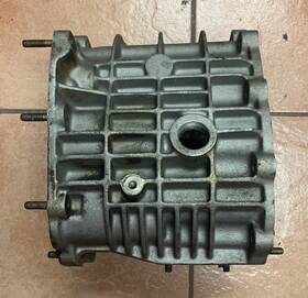 Porsche 93030191100 Used Genuine 911 930 Turbo Center Gear Housing