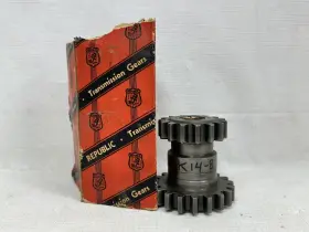 590198 Republic K14-8 1929-1931 Chevrolet 3 Spd 1930 Nors Reverse Idler Gear /