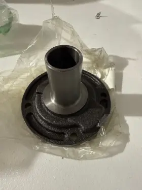Wt301-6 Saginaw 3 And 4 Speed Car Bearing Retainer