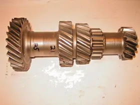 Wt302-8c Saginaw Used 4 Speed Cluster Gear 2.54 1st Ratio 25 21 19 15