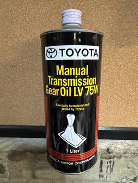 Toyota 08885-03206 Genuine Manual Transmission Gear Oil Lv 75w 1 Liter