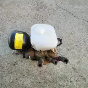 33960-0w011 Toyota 2000-2005 Mr2 Spyder Sequential Transmission Actuator Pump Assembly Oem 33960-0w011 Toyota 2000-2005 Mr2 Spyder Sequential Transmission Actuator Pump Assembly Oem