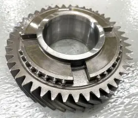 13-86-081-006 Tremec 1993 F-body Oem T56 1st Gear 43 Tooth Teeth 2.97 Low Only 93 Camaro