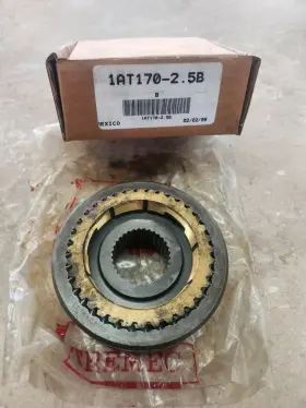 1at170-2.5b Tremec Ford Top Loader 4 Speed Transmission Synchronizer Assembly