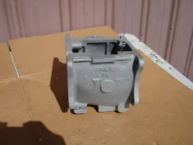 T84-j Willys Mb Wwii Jeep T-84 Transmission Housing Dated Ft45 High-fill
