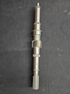 1319-304-094 Zf S6-650 Main Shaft 4wd High-torque Diesel