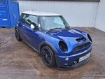 Mini Hatch Cooper 2001-2004 Gearbox Shift Lever Assembly 25117542693 Used. Price: $87.38.
