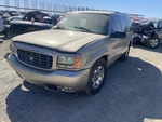 1999-2000 Cadillac Escalade Transfer Case Assembly 4WD Opt NP8 Id 15761465 Used. Price: $804.99.
