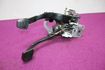 16-23 Chevy Camaro Manual Transmission Brake & Clutch Pedal Assembly Unit Oem Used. Price: $199.99.