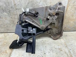 1999-2003 4X4 Ford F250 F350 F450 F550 Emergency Parking Brake Pedal Assem ZF6 Used. Price: $265.04.