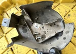 89-96 Ford F150 Bronco F250 F350 5.8 5.0 Throttle Cable Bracket + Cover Bolts Used. Price: $49.99.