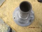 Ford Hed 277 Light Duty 3 Speed Front Bearing Retainer 1960 1965 4 Bolt Top Used. Price: $37.50.