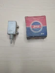 Nos Kaiser Jeep Switch 928435 (no Box) New. Price: $14.99.