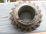 1960 1966 Comet Falcon Mustang 3 Speed Tooth 2ND Gear Hed 4 Bolt Top Cover Used. Price: $40.00.