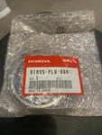 Honda 91005-PL0-008 Genuine Oem Differential Ball Bearing Sealed New. Price: $40.00.