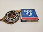 New Old Stock! Skf Deep Groove Ball Bearing 6211/C3. Price: $25.46.