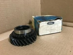 Ford E6TZ-7101-A Transmission Gear -- Nos Oem 28 Helical, 27 Clutch Teeth New. Price: $97.75.